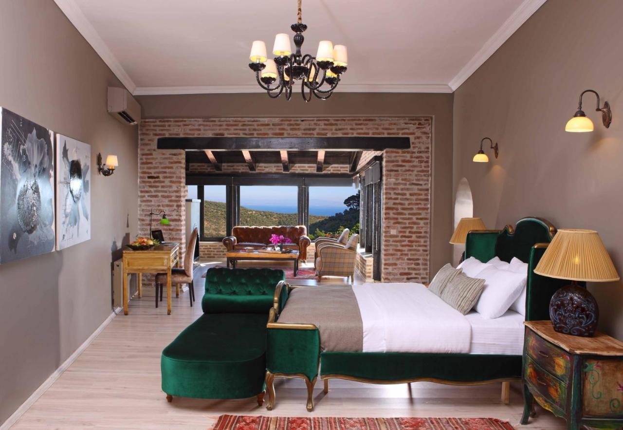 Manici Kasri Hotel คุชุกคูยู ภายนอก รูปภาพ