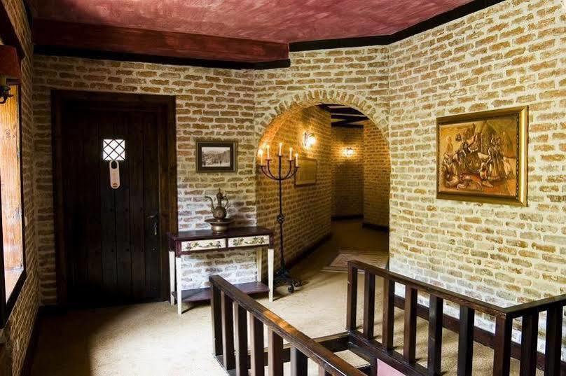Manici Kasri Hotel คุชุกคูยู ภายนอก รูปภาพ